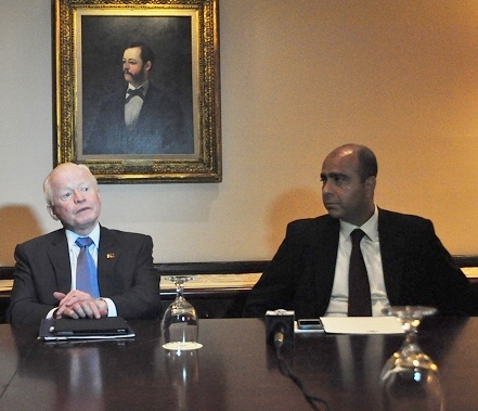 Amb. Jose Cuisia (left) with Transfast CEO Samish Kumar. Photo by Elton Lugay