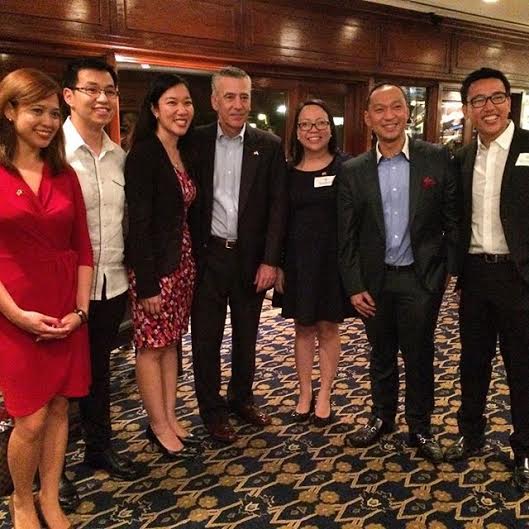 FYLPYO delegates with U.S. Ambassador to the Philippines Philip Goldberg