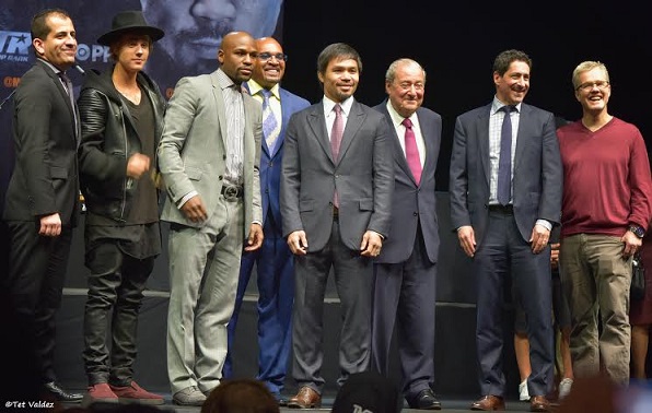 From left, Showtime's Stephen Espinoza; Justin Bieber; Mayweather; Leonard Ellerbe, personal adviser of Mayweather; Pacquiao; Bob Arum; Ken Hershman, president of HBO Sports; and coach Freddie Roach. 