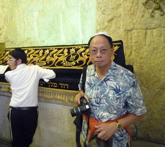 Retired Ambassador Willy Gaa, the author’s father, at the King David’s Tomb still wearing his kippah. 