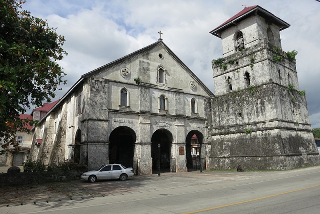 Inmaculada Concepcion Church in Baclayon prior to the earthquake, Photo: Roz Li