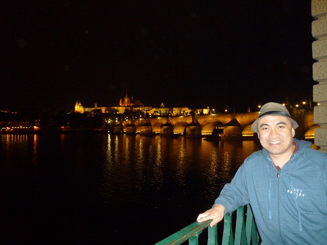 The author by the iconic Charles Bridge which looks magical and enchanting during the evening  