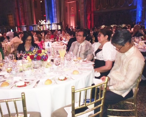 Consul General Mario de Leon and wife Eleanor de Leon share a table with New York Power Authority CEO Gil Quiniones and NYC Chief Technology Officer Minerva Tantoco. The FilAm Photo