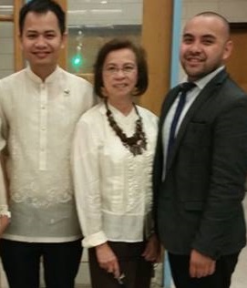 Flanked by Filipino American Democratic Club of New York officers Aries Dela Cruz (left) and Steven Raga