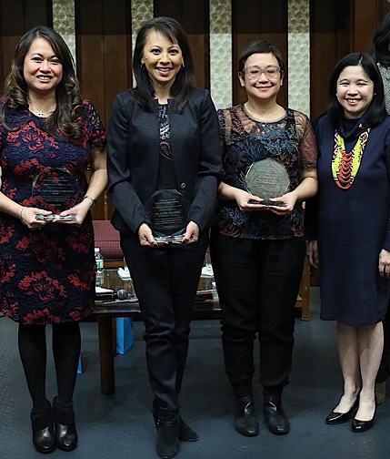 The three Distinguished Filipino Women honored at the Philippine Consulate. From left, IBM Engineer Virginia Policarpio, Hazel Sanchez, Penguin publisher Elda Rotor, and Consul General Tess Dizon-De Vega. Photo by Lambert Parong/FAPCNY