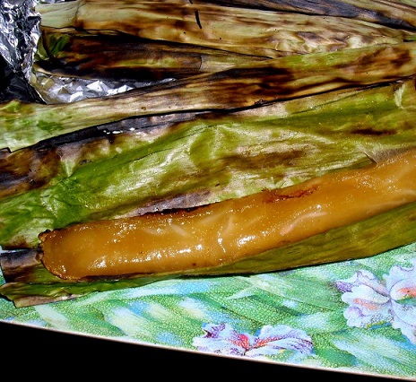 Tupig, a type of Suman or rice cake